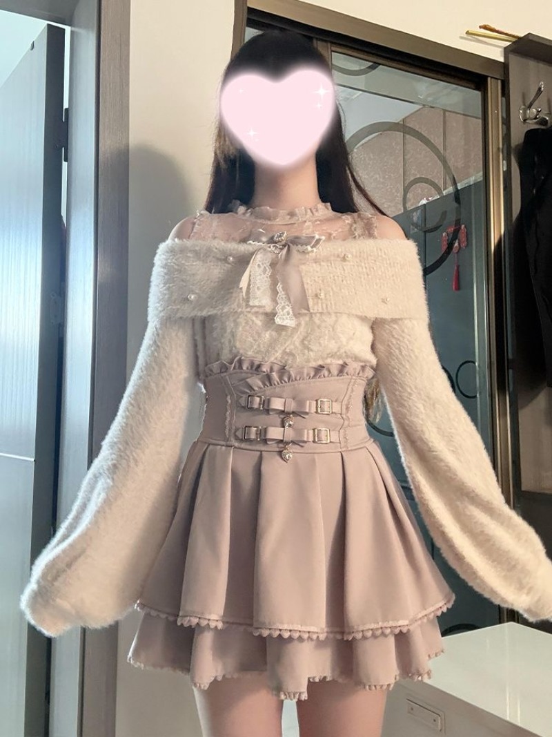 Winter Clothing Line - สไตล์ญี่ปุ่นหวานๆ โลลิต้า เสื้อสเวตเตอร์เปิดไหล่+กระโปรงเอวสูงสีชมพู ชุดฤดูใบไม้ร่วง/ฤดูหนาว ใหม่ น่ารัก