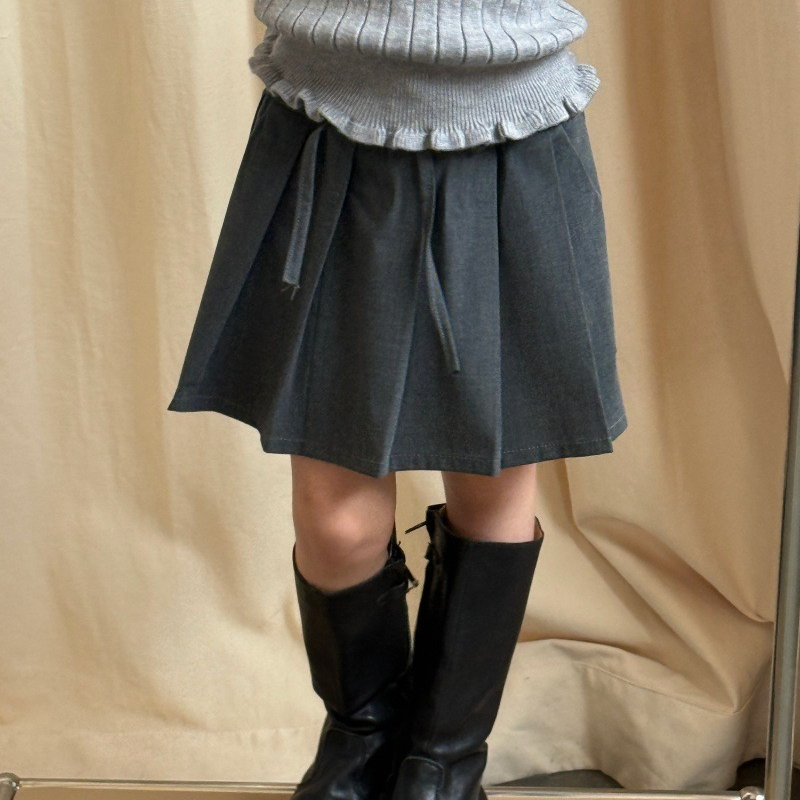 Winter Clothing Line - กระโปรงเด็กผู้หญิง ฤดูใบไม้ร่วงและฤดูหนาว 2026 เสื้อผ้าเด็กใหม่ สไตล์เกาหลี กระโปรงจีบสไตล์เรโทรสำหรับเด็กผู้หญิง