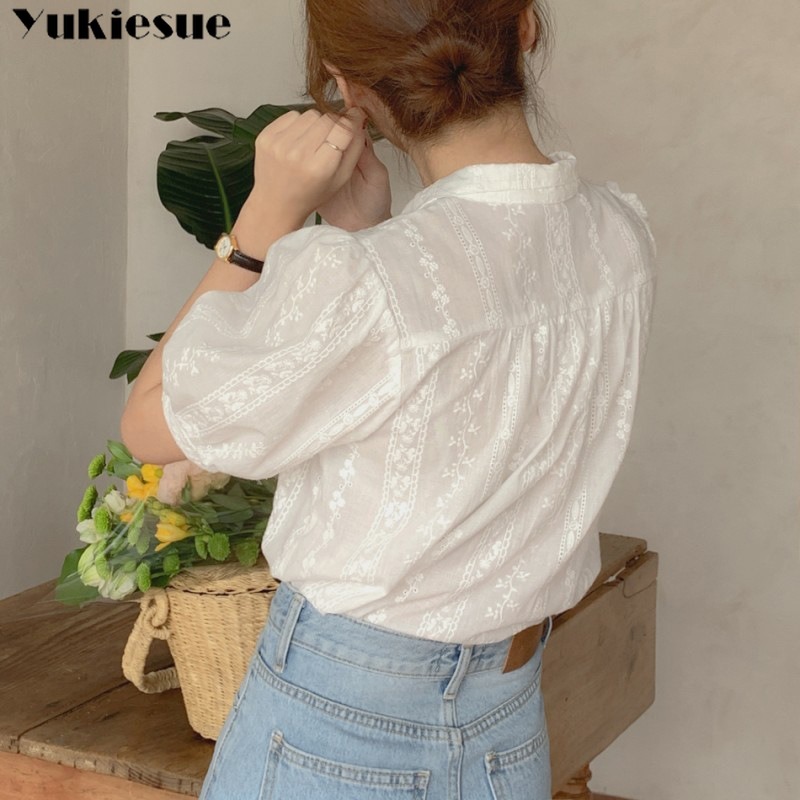เสื้อผู้หญิงคอวีเข้าได้กับทุกช - Winter Clothing Line บทวิจารณ์และราคา