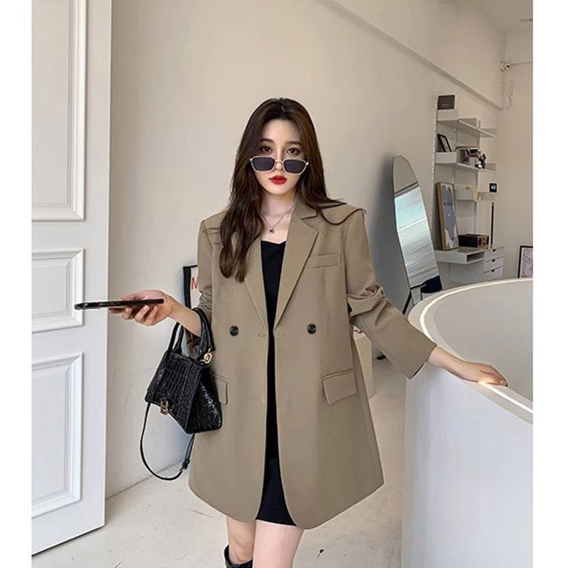 เสื้อเบลเซอร์สีดำสำหรับผู้หญิง - Winter Clothing Brands บทวิจารณ์และราคา