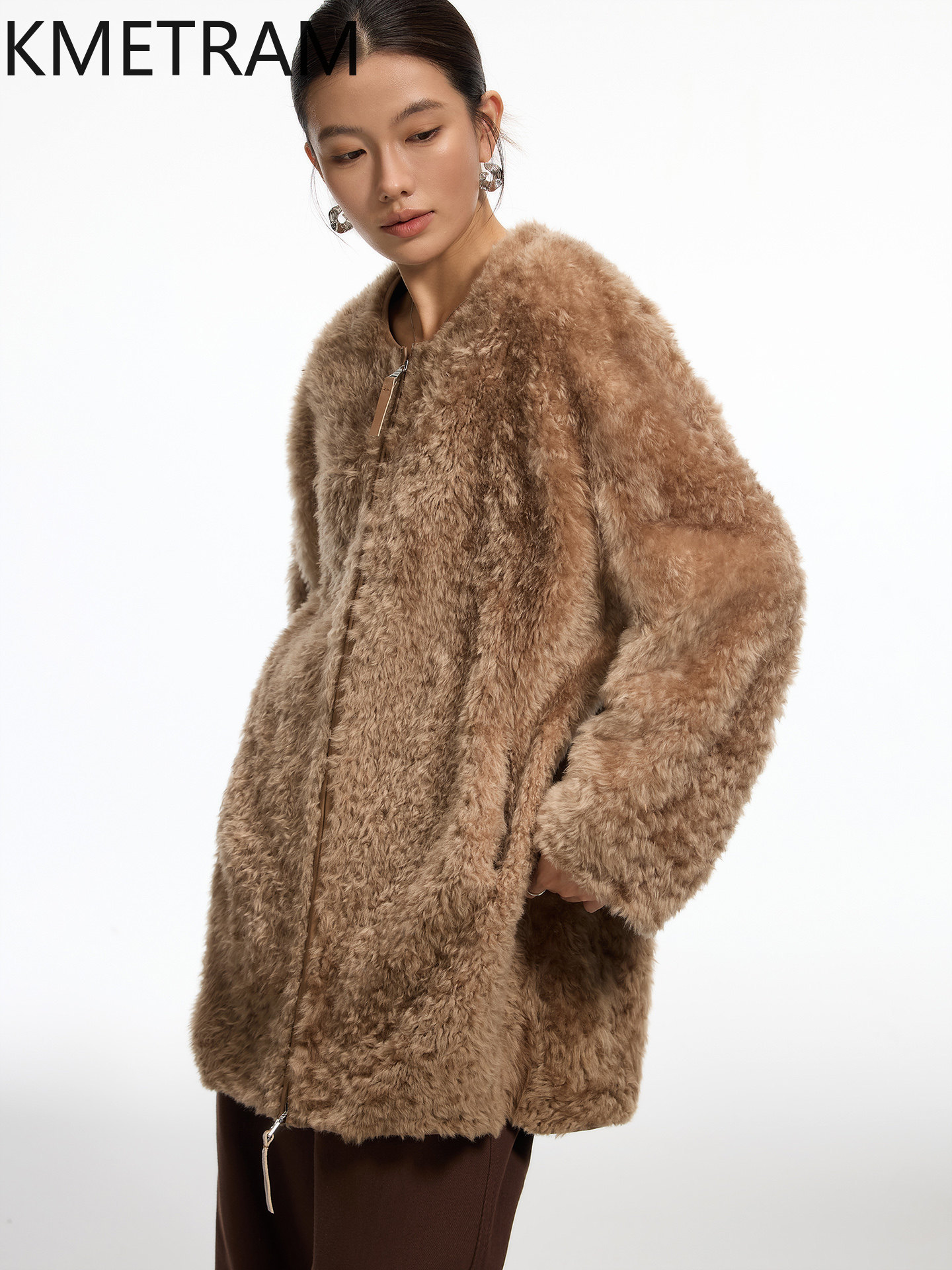 เสื้อโค้ทขนแกะลาคอนสเปนแท้ KME - Winter Clothing In Spanish บทวิจารณ์และราคา