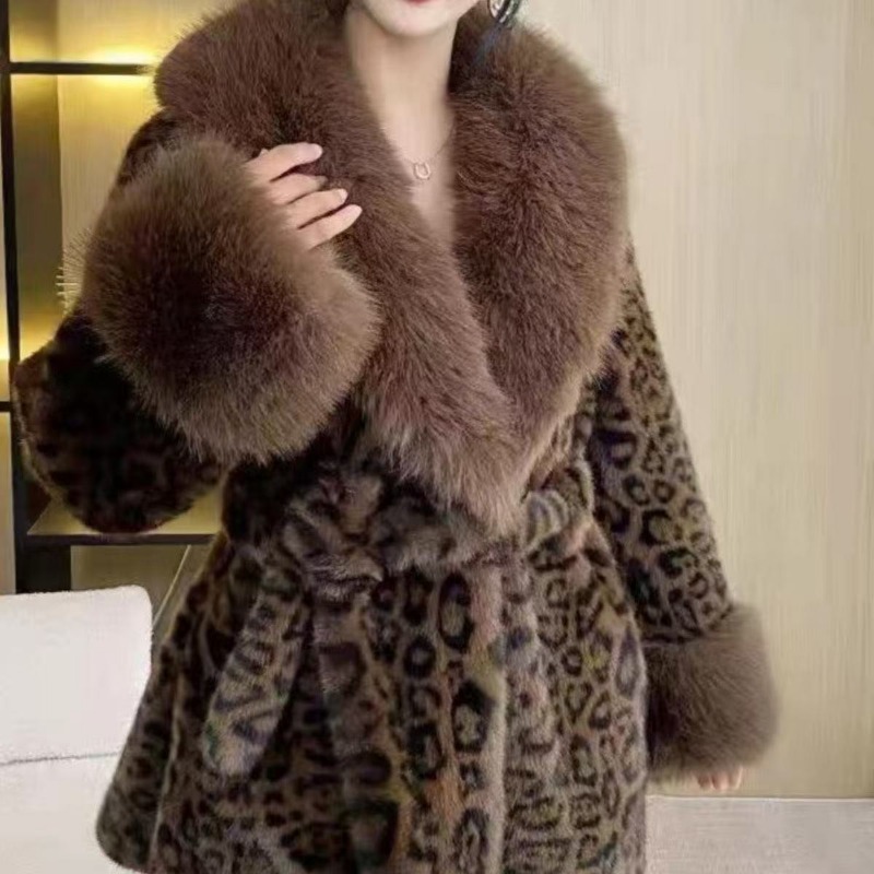 เสื้อโค้ทขนสัตว์เทียมคุณภาพสูง - Winter Clothing Brands บทวิจารณ์และราคา